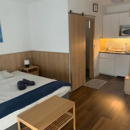 Apartahotel Idyllapartman2 *